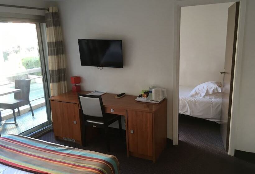 Standard Triple Room, Cit  Tierce Beach