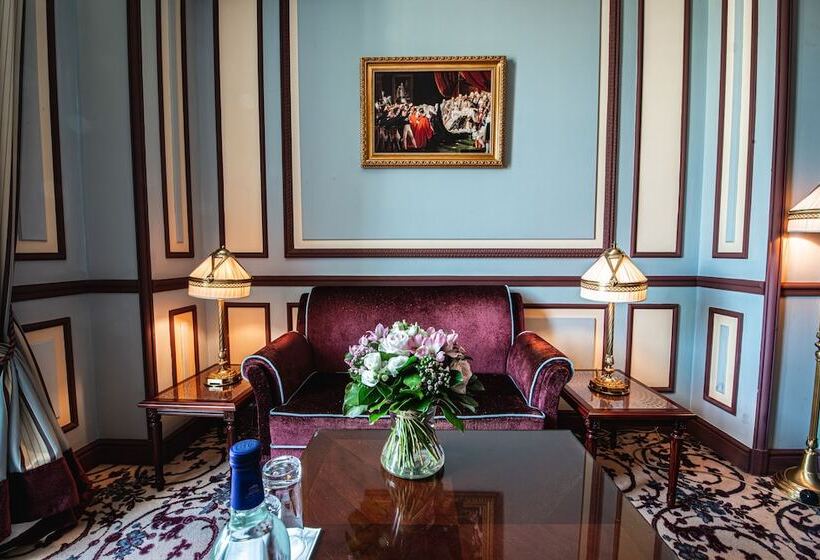 سوییت جونیور, Intercontinental Bordeaux Le Grand Hotel, An Ihg