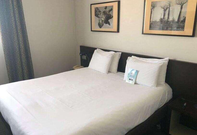 اتاق استاندارد با تخت دوبل, Kyriad Hôtel Orly Aéroport   Athis Mons