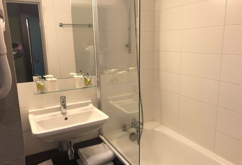 اتاق استاندارد, Kyriad Hôtel Orly Aéroport   Athis Mons
