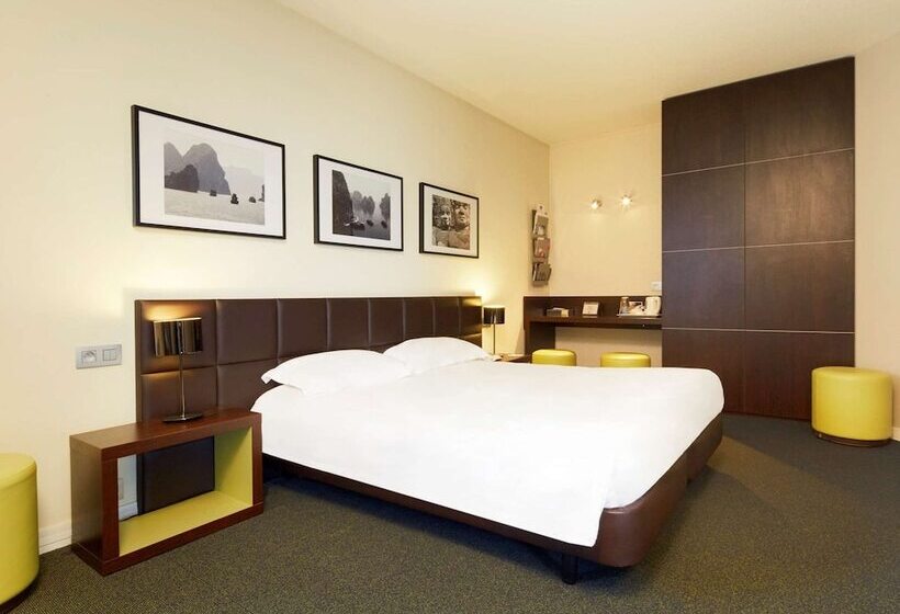 Standard Room, Kyriad Orly Aeroport  Athis Mons