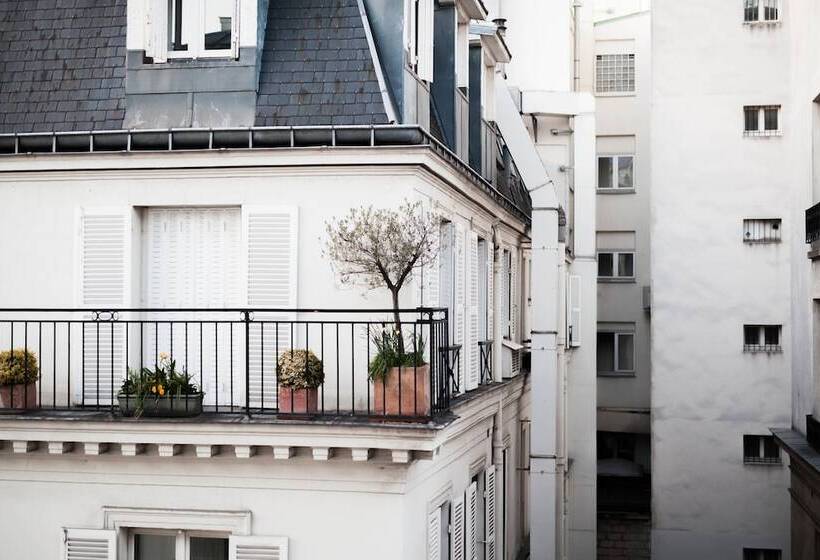 Standard Room with Balcony, Mathis