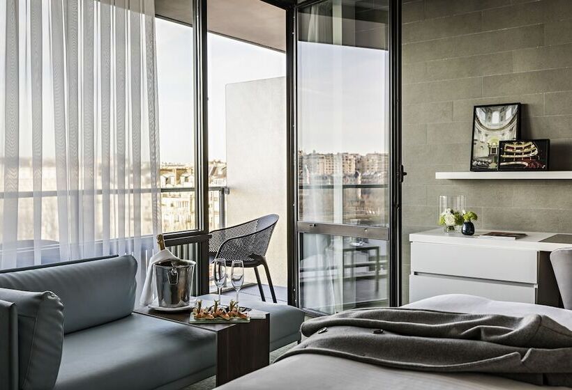 Deluxe Room with Views, Pullman Paris Tour Eiffel