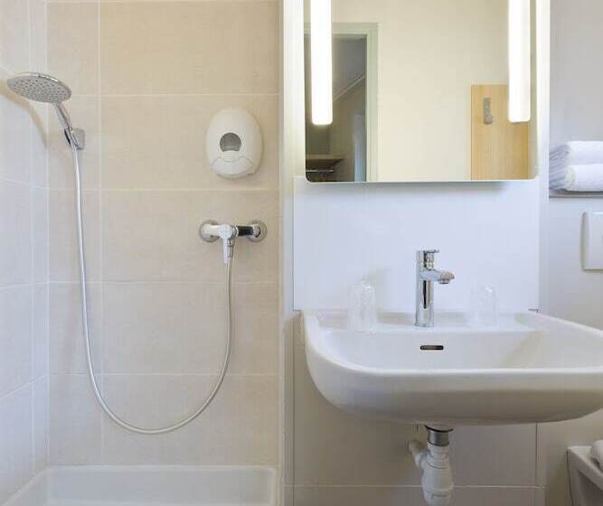 اتاق استاندارد, B&b Hotel Le Mans Centre