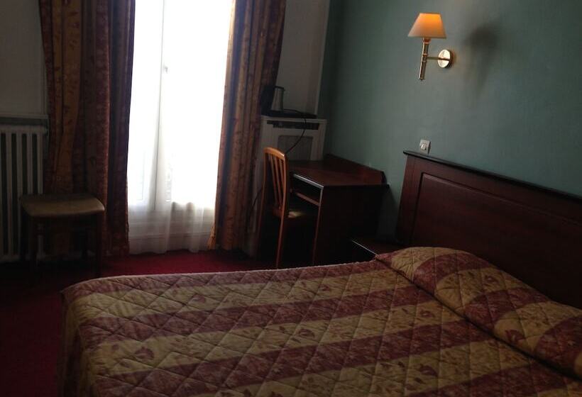 Standard Room, Du Square D Anvers