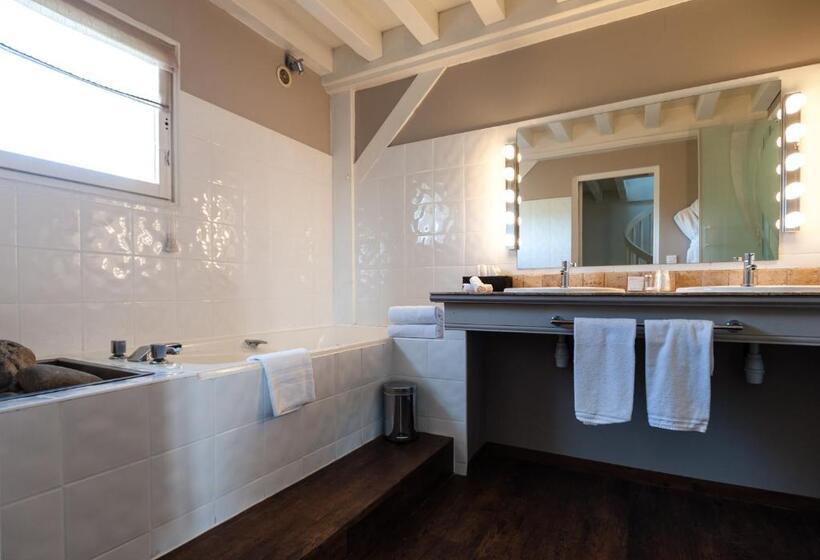 Duplex Junior Suite, Ermitage De Corton   Teritoria
