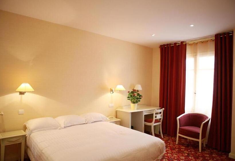 Superior Room, Le Roncevaux