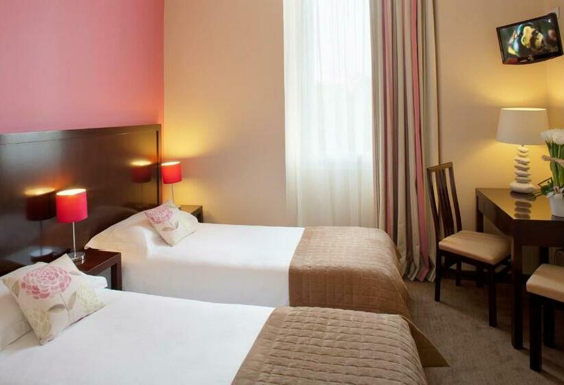 Chambre Standard, Relais Acropolis