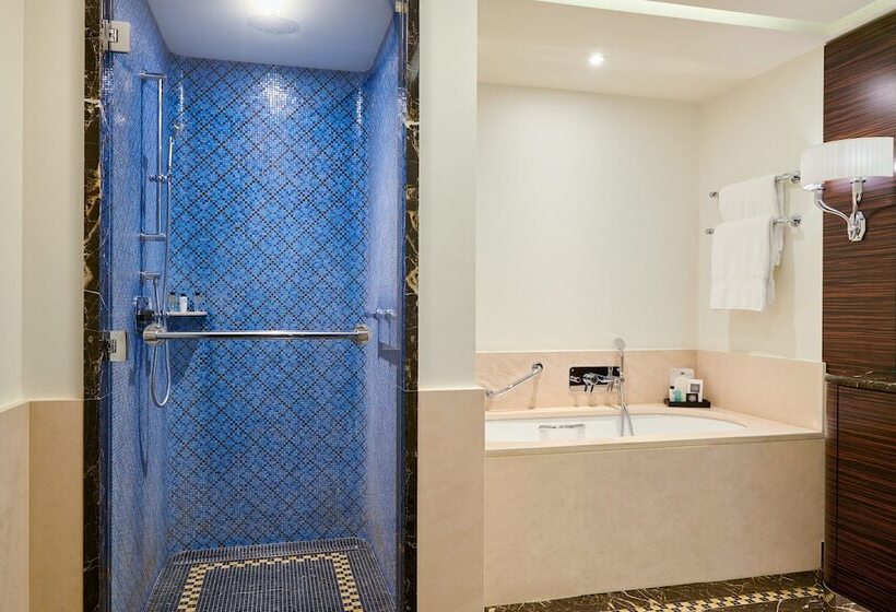 سوییت, Prince De Galles, A Luxury Collection Hotel, Paris