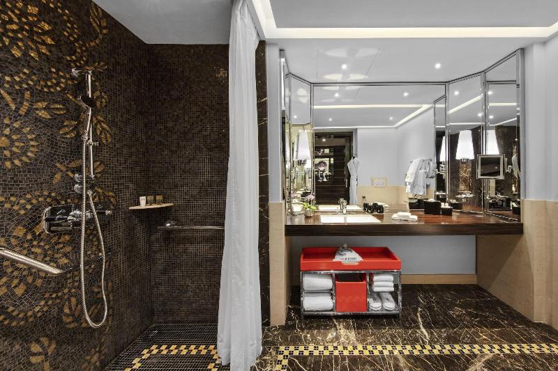 اتاق لوکس, Prince De Galles, A Luxury Collection Hotel, Paris