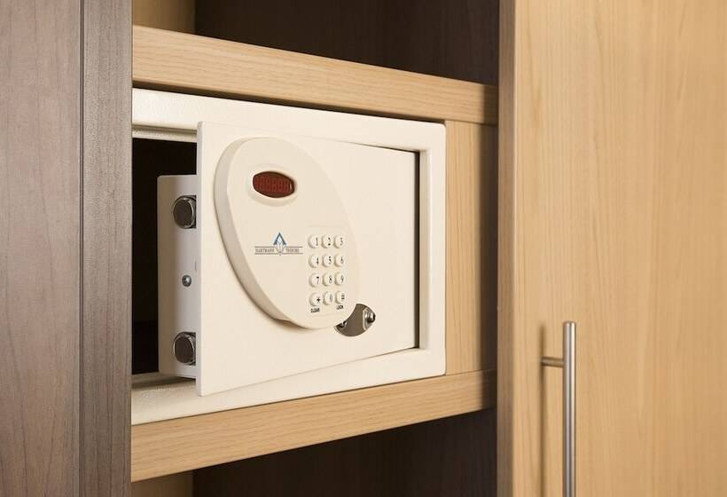 اتاق استاندارد, Quality Hotel Bordeaux Centre