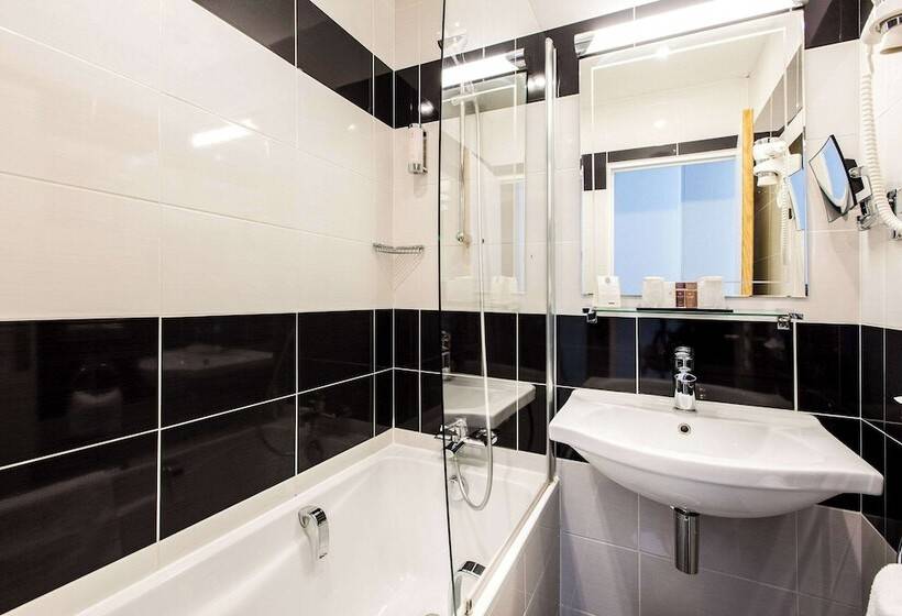 اتاق استاندارد, Quality Hotel Bordeaux Centre
