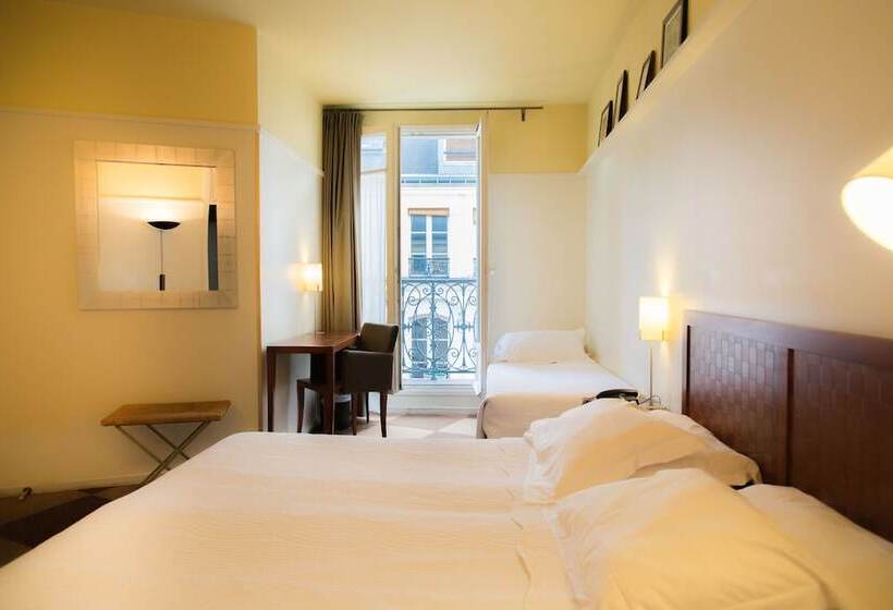 Standard Triple Room, Quartier Latin