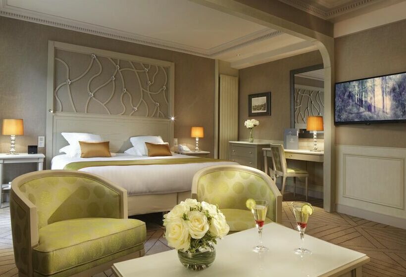 Junior Suite, Rochester Champs Elysees