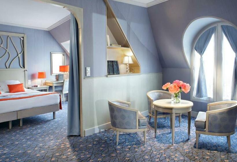 Junior Suite, Rochester Champs Elysees