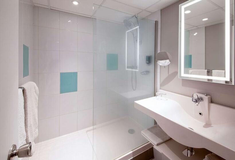 Quarto superior, Novotel Clermont Ferrand