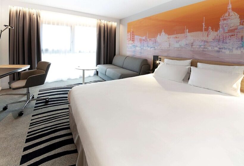 Classic Szoba, Novotel Clermont Ferrand