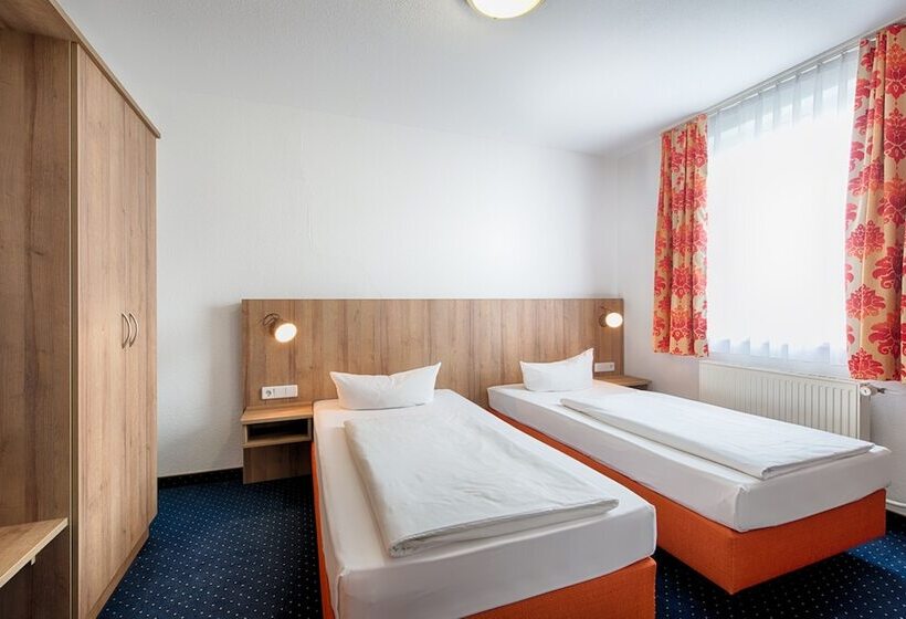 اتاق خانوادگی, Achat Hotel Dresden Altstadt