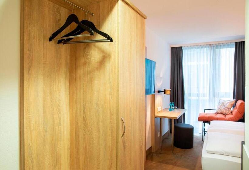اتاق کلاس بیزنس, Achat Hotel Stuttgart Airport Messe