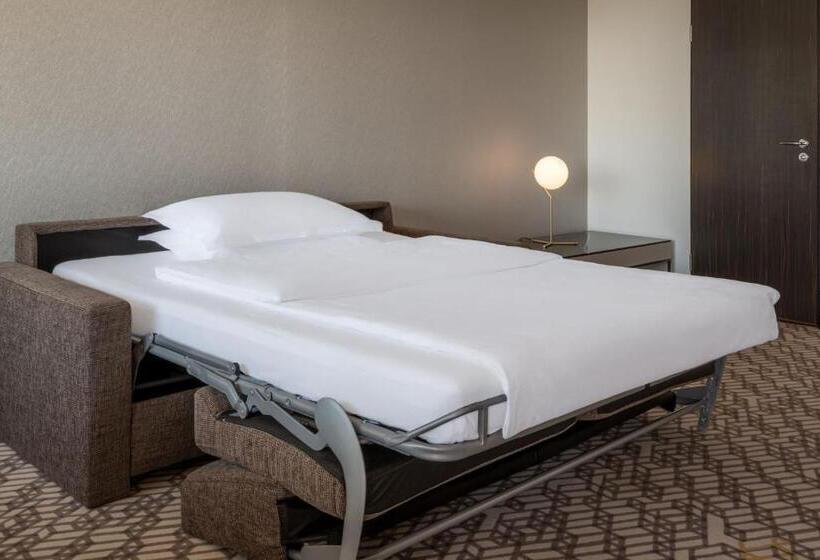 סוויטת דלוקס 2 חדרים, Four Points By Sheraton Munich Arabellapark
