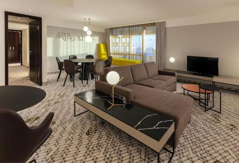 סוויטת דלוקס 2 חדרים, Four Points By Sheraton Munich Arabellapark