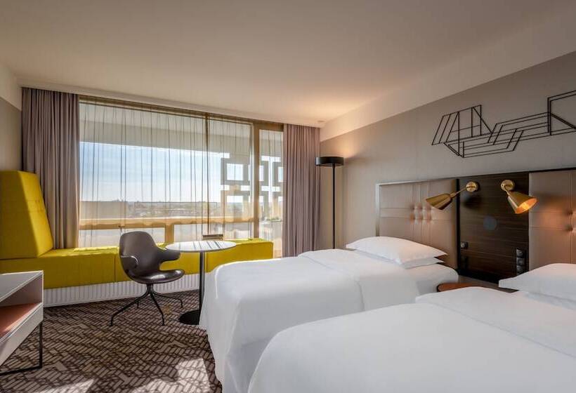 חדר סופריור, Four Points By Sheraton Munich Arabellapark