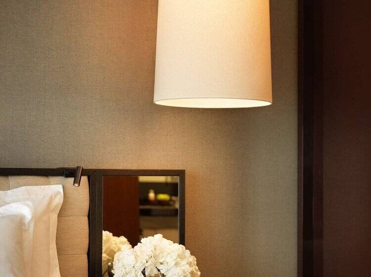اتاق کلاب, Grand Hyatt Berlin