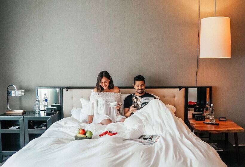 اتاق کلاب, Grand Hyatt Berlin