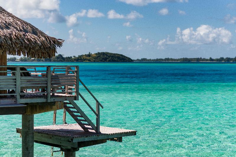 بانگلوی استاندارد, Intercontinental Bora Bora Le Moana Resort, An Ihg