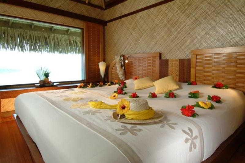 بانگلوی استاندارد با چشم‌انداز دریا, Intercontinental Bora Bora Le Moana Resort, An Ihg