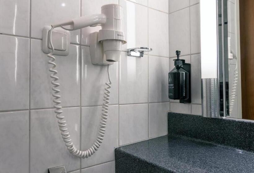 اتاق استاندارد, Mercure Hotel Gera City