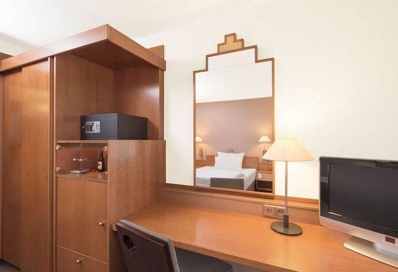 اتاق استاندارد یک نفره, Spark By Hilton Stuttgart Sindelfingen