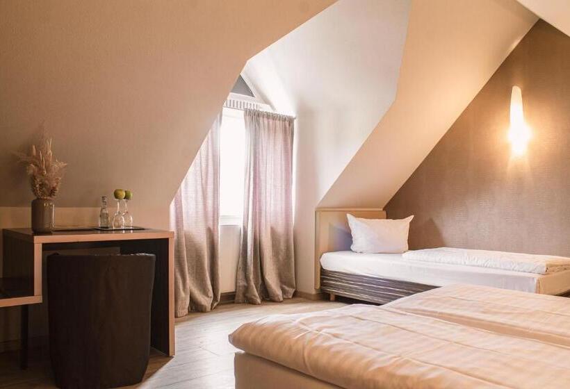 اتاق استاندارد, Arkade Hotel Am Theater