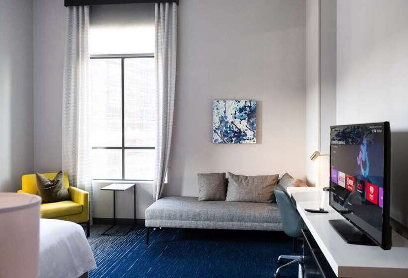 Стандартный Номер Кровать Кинг, Brunfels Hotel, In The Unbound Collection By Hyatt