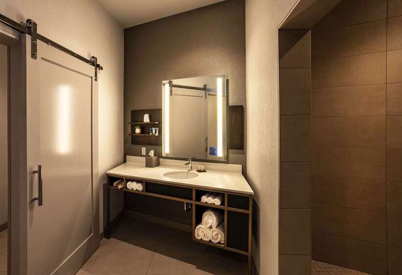 Стандартный Номер Кровать Кинг, Brunfels Hotel, In The Unbound Collection By Hyatt