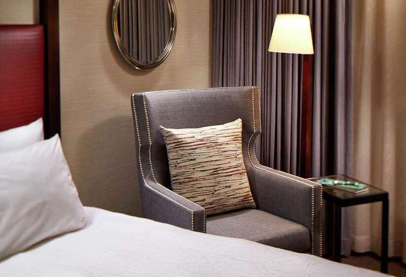 Стандартный Номер Кровать Кинг, Brunfels Hotel, In The Unbound Collection By Hyatt