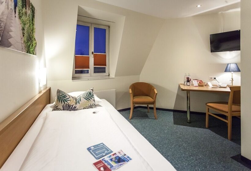 اتاق استاندارد یک نفره, Martas Hotel Allegra Berlin