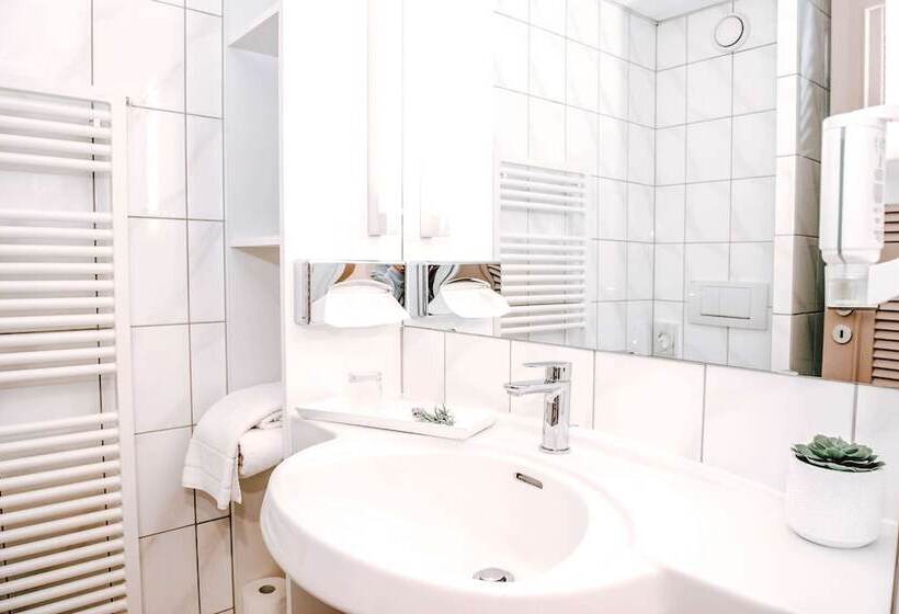 اتاق استاندارد یک نفره, Concorde Business Boutique