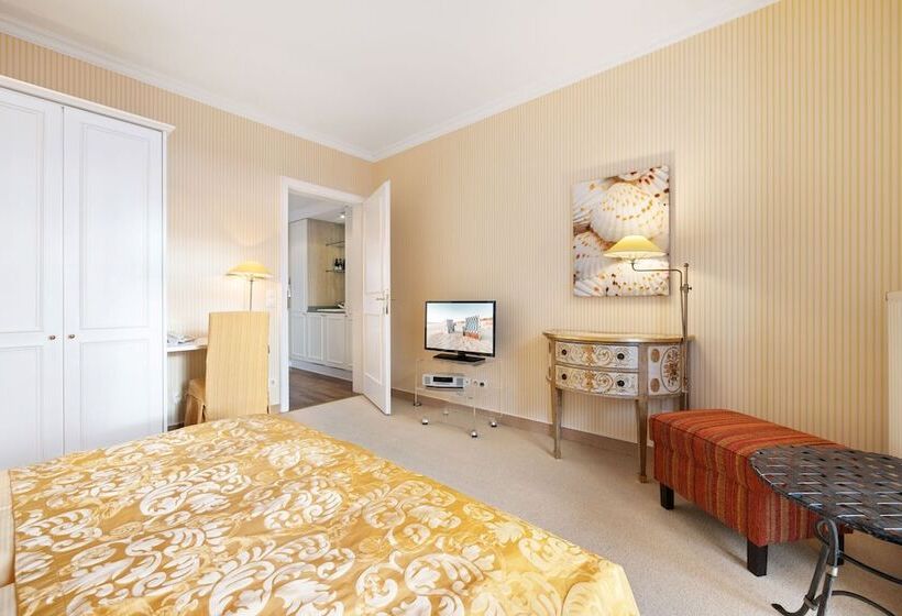 استودیوی استاندارد, Strandhotel Sylt Westerland
