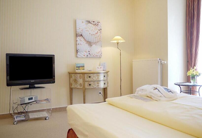 استودیوی استاندارد, Strandhotel Sylt Westerland