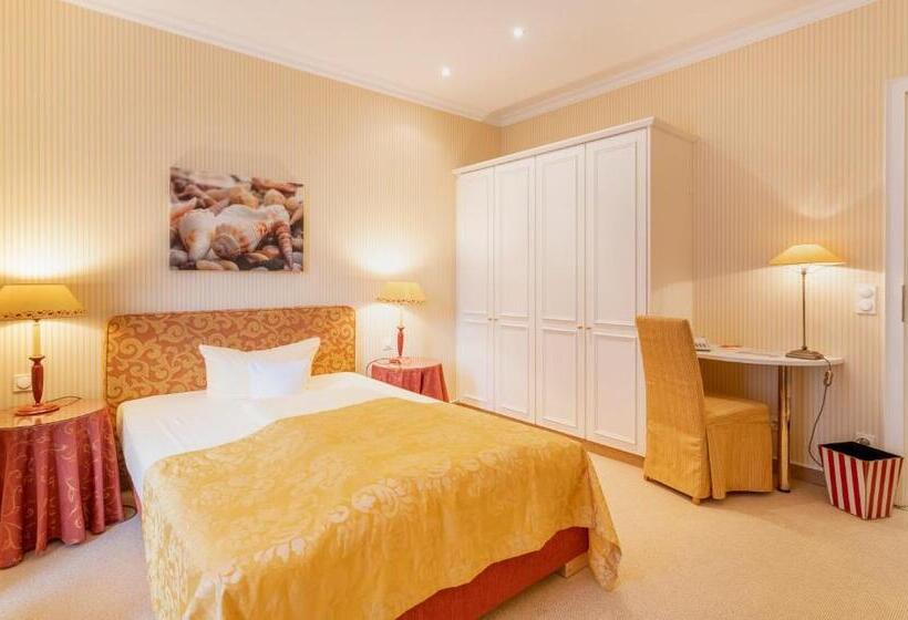 استودیوی استاندارد, Strandhotel Sylt Westerland