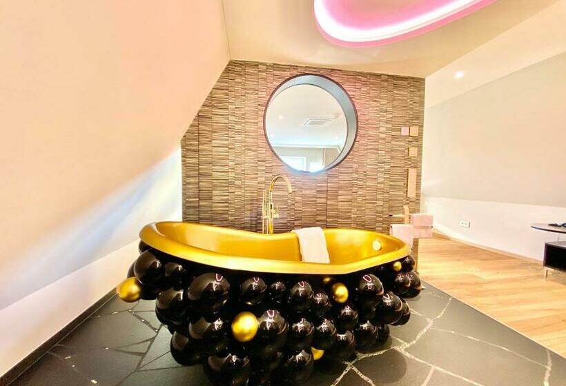 سوییت, Prinzhotel Rothenburg