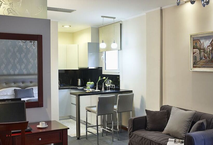 スイート, Ava Hotel And Suites
