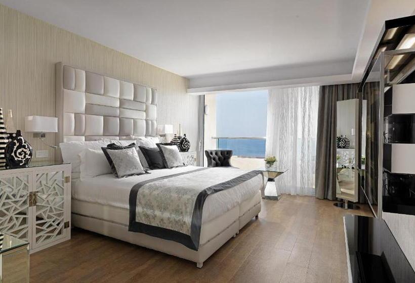 سوئیت پرزیدنت, Divani Apollon Palace & Thalasso
