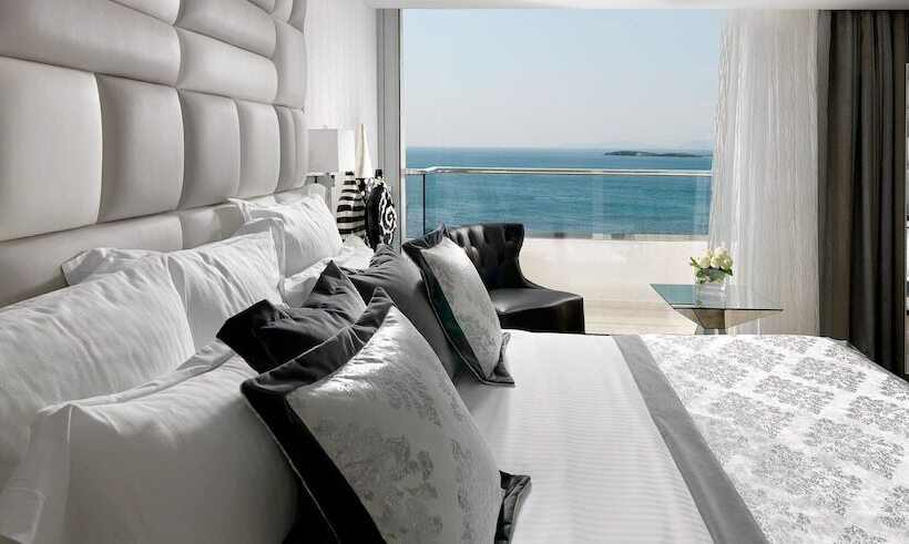 سوئیت پرزیدنت, Divani Apollon Palace & Thalasso