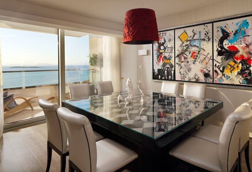 سوئیت پرزیدنت, Divani Apollon Palace & Thalasso