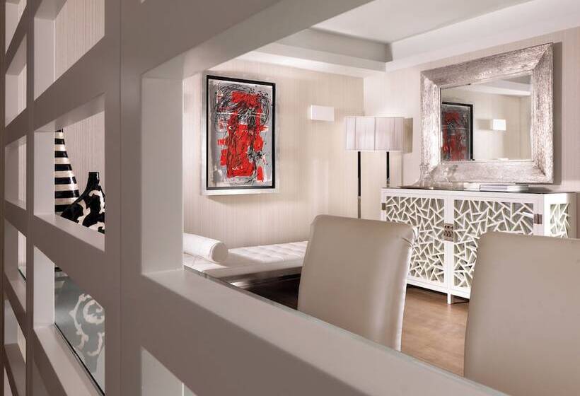 سوئیت پرزیدنت, Divani Apollon Palace & Thalasso