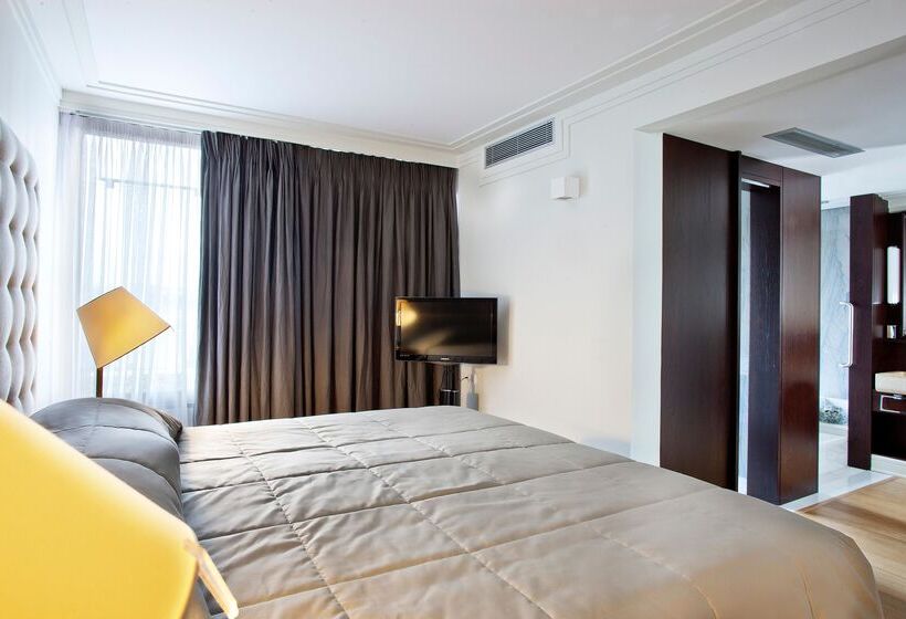 2 Bedroom Presidential Suite, Kontokali Bay Resort & Spa