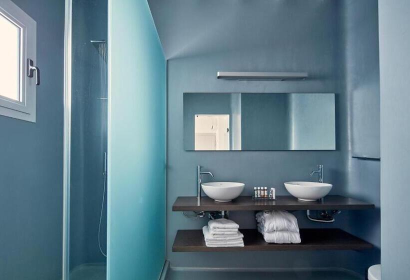 اتاق پرمیوم با چشم‌انداز دریا, Kouros Hotel & Suites
