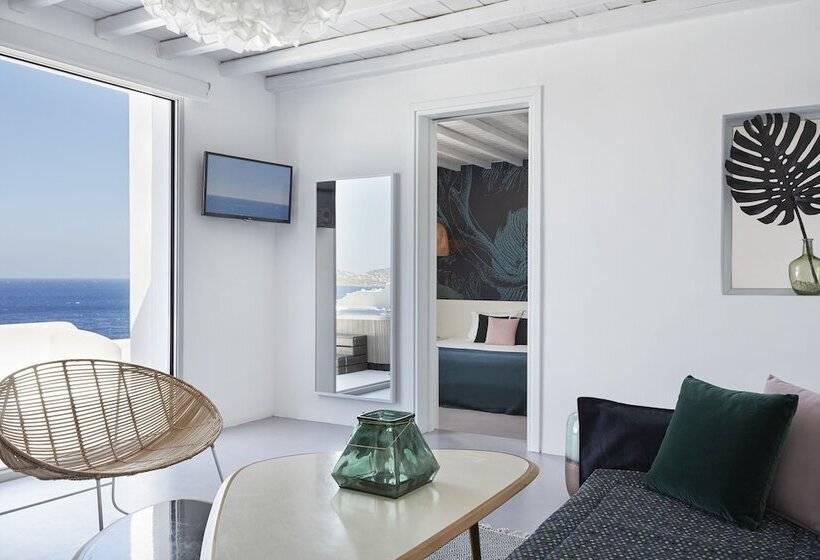 سوییت سوپریور با چشم‌انداز دریا, Kouros Hotel & Suites